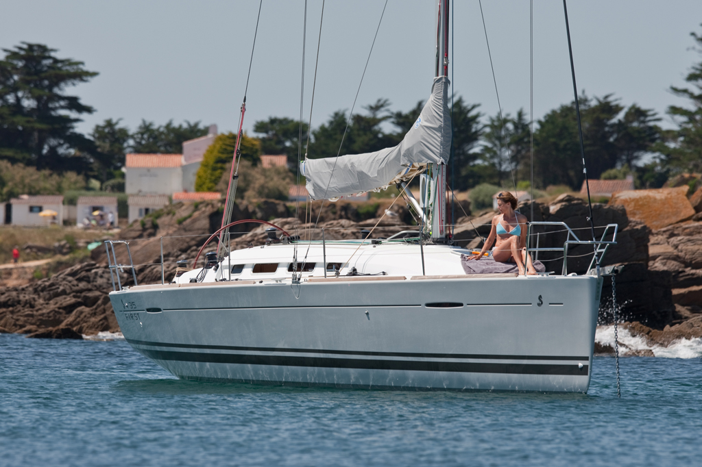 Regattayacht Charteryacht First 35 47